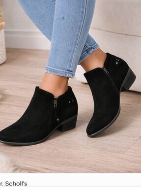 Dr.‎ Scholls Nubuck booties/ shooties 8